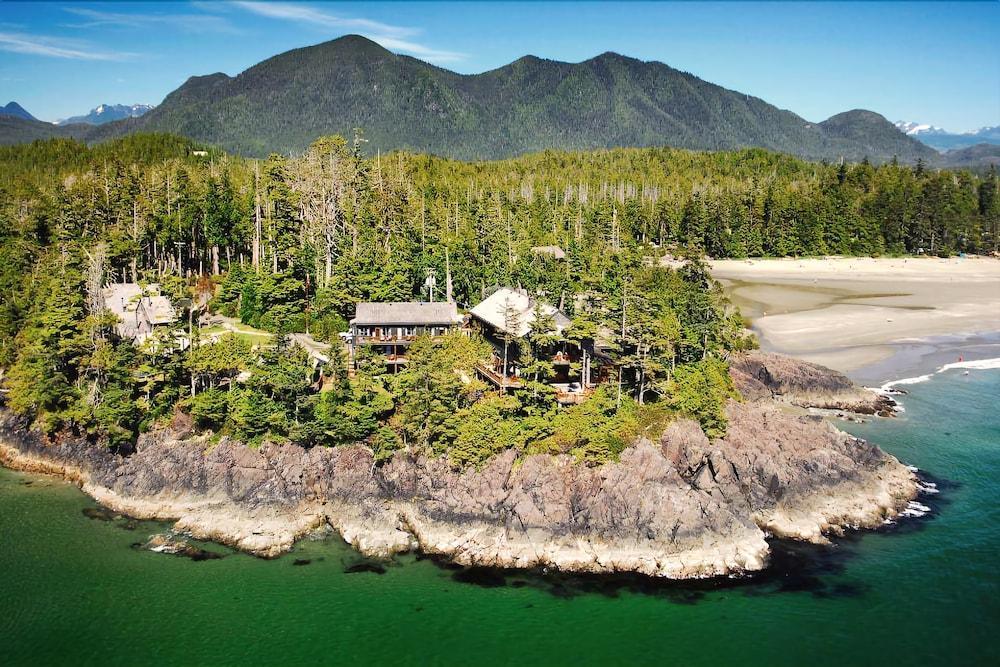 Lodge Middle Tofino
