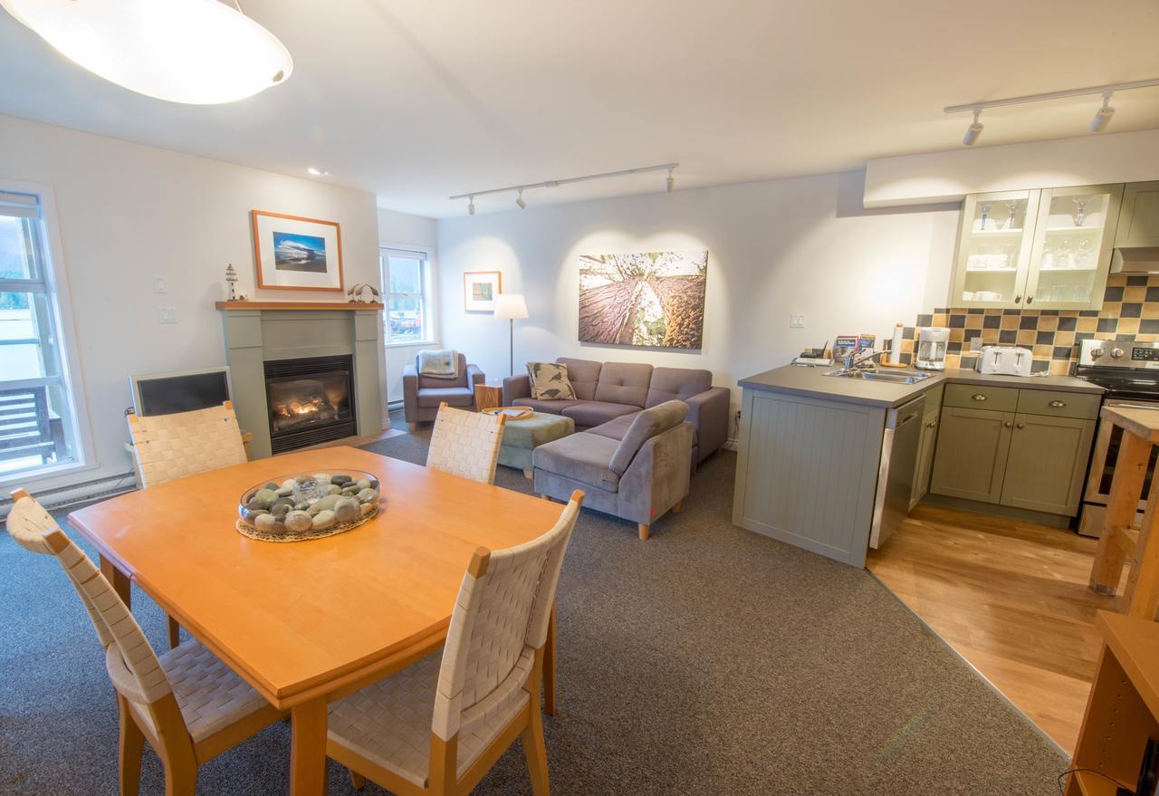 Luxury 2br Oceanfront By Onlybc 201 Apartment Tofino