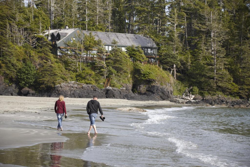 Middle * Tofino