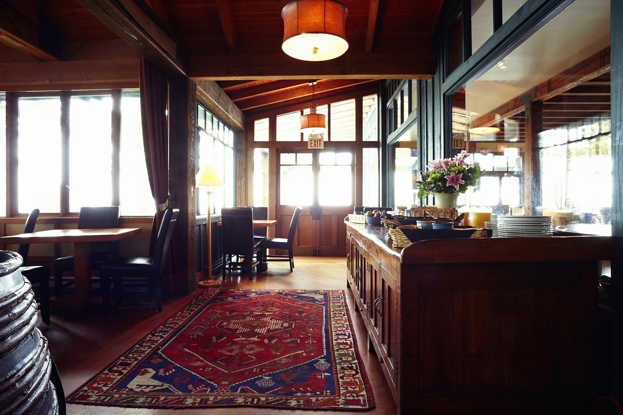 Middle Lodge