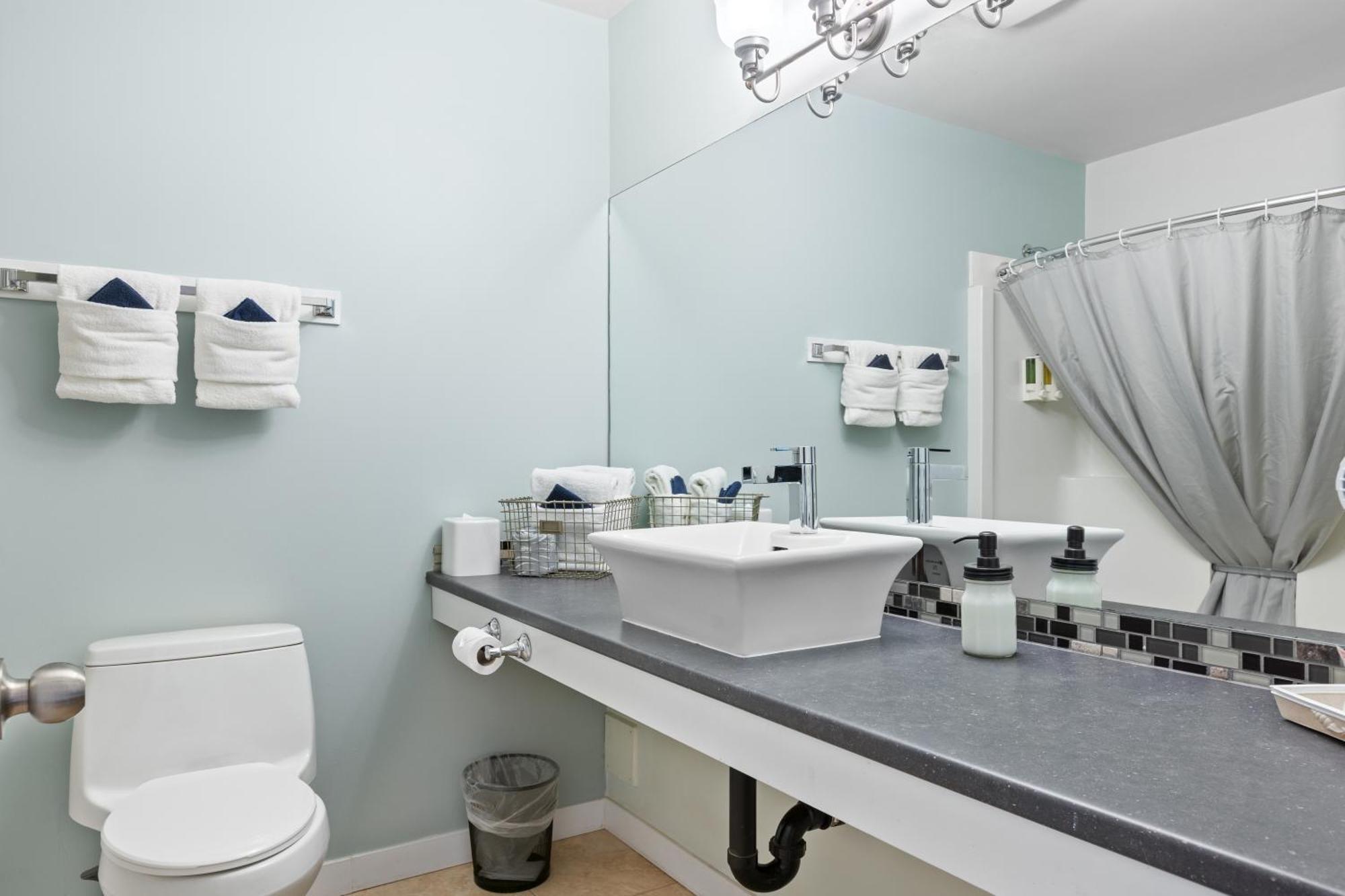 Harbourview Motel 4*