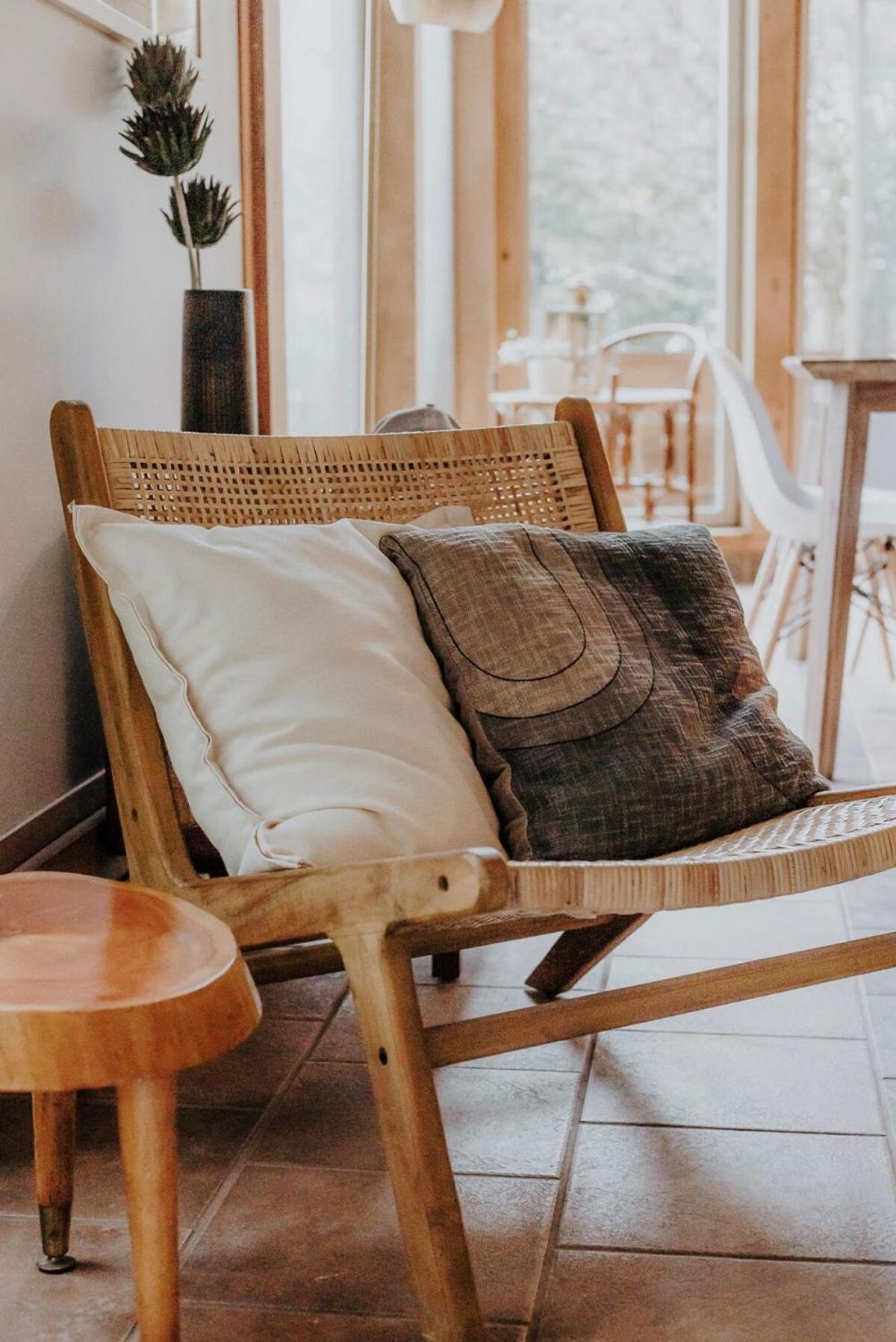 Holiday home First Light - Waterfront, Hot Tub, Sauna, Ev Tofino