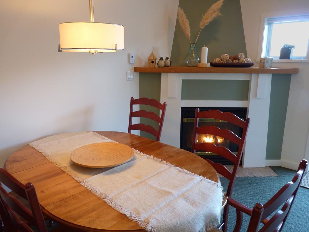 Island Village Properties At Eik Landing